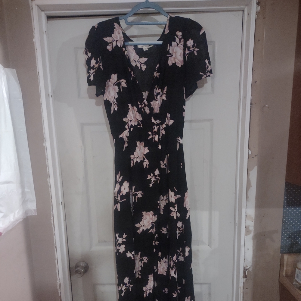 Miami is the brand size large black and‎ pink flower Romper Maxi Dress